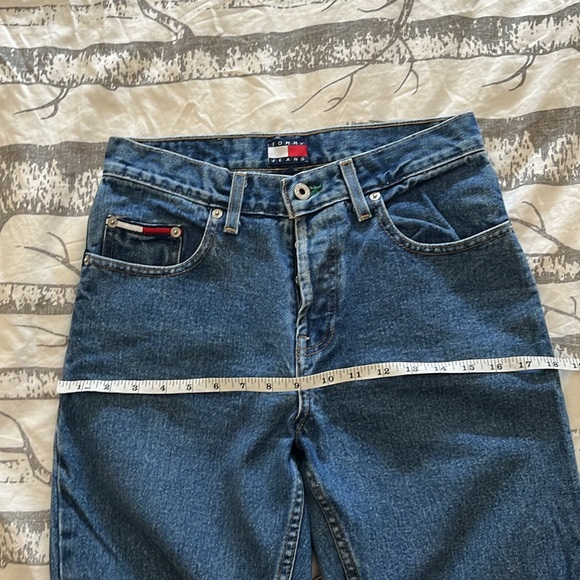 Vintage Tommy Jeans ๐ ๐จ๐ฆ - Picture 8 of 8